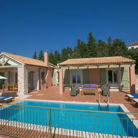 Sleeps 5 Pool Air Con Wifi Μάγγανος