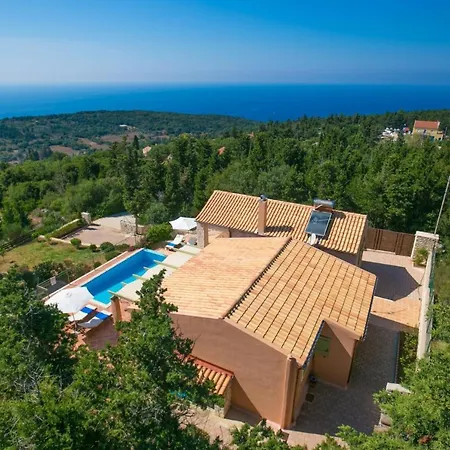 וילה Sleeps 5 Pool Air Con Wifi *