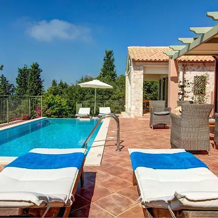 וילה Sleeps 5 Pool Air Con Wifi
